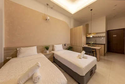 Standard tweepersoonskamer met een tweepersoonsbed of twee aparte bedden — The Urban Tranquil